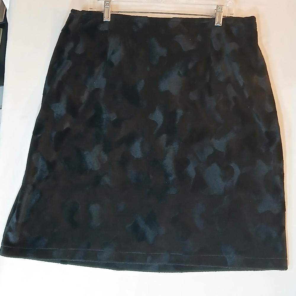 Diane Von Furstenberg Plus Size Black Valour Faux Fur Mini Skirt 1X